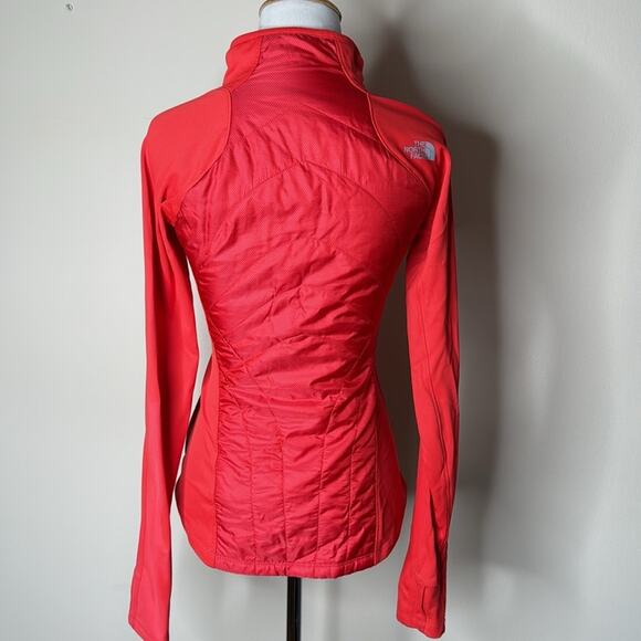 The North Face Red Flash Dry Quilted Jacket - Picture 5 of 6